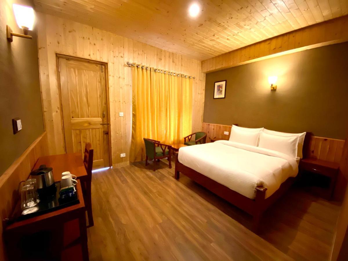 Shivadya Tirthan - Tirthan Valley Banjar Luaran gambar