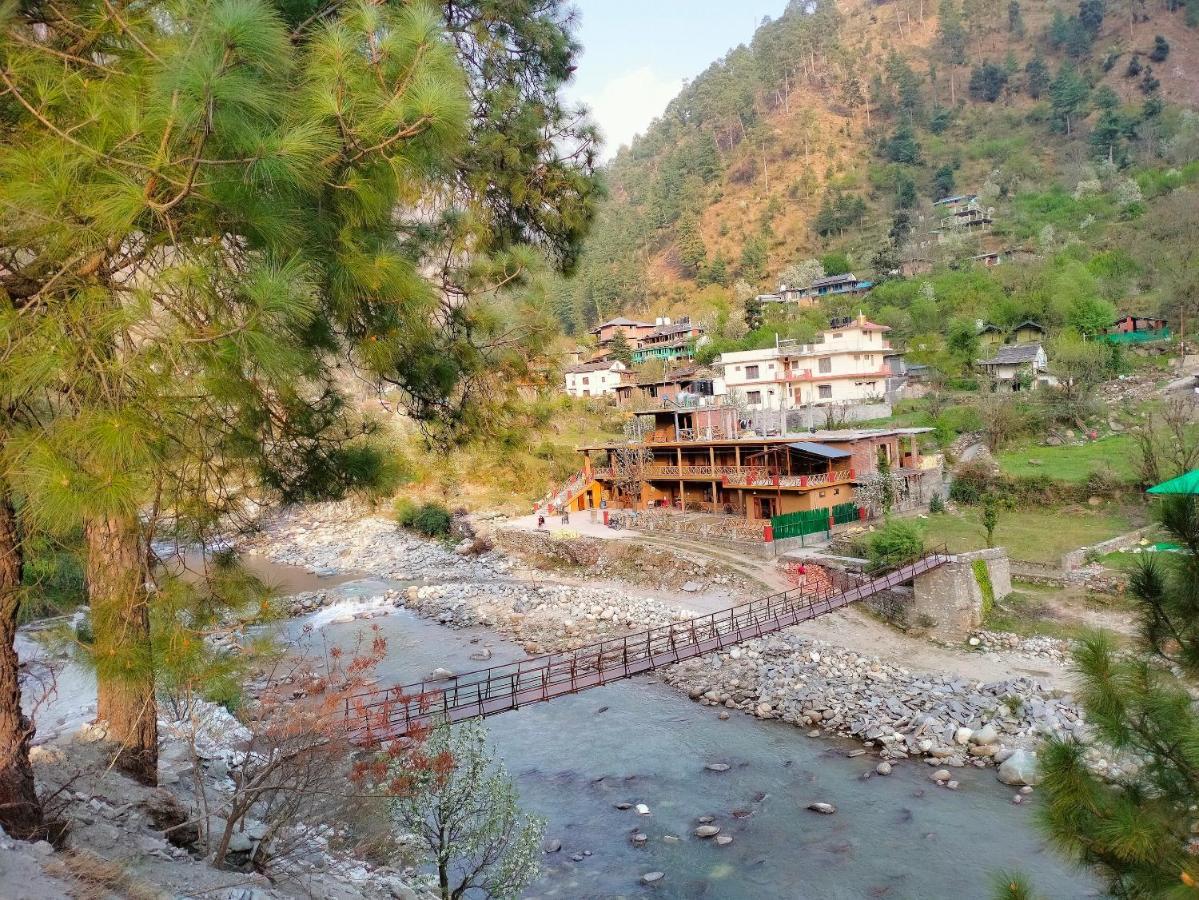 Shivadya Tirthan - Tirthan Valley Banjar Luaran gambar