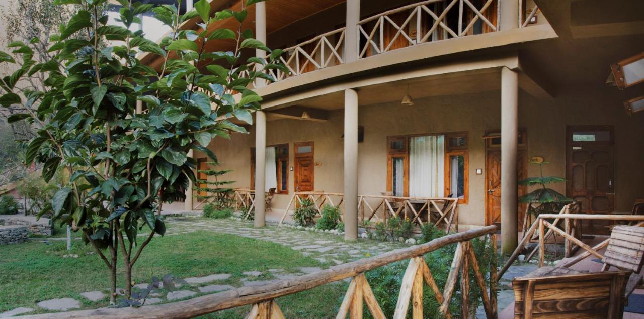 Shivadya Tirthan - Tirthan Valley Banjar Luaran gambar