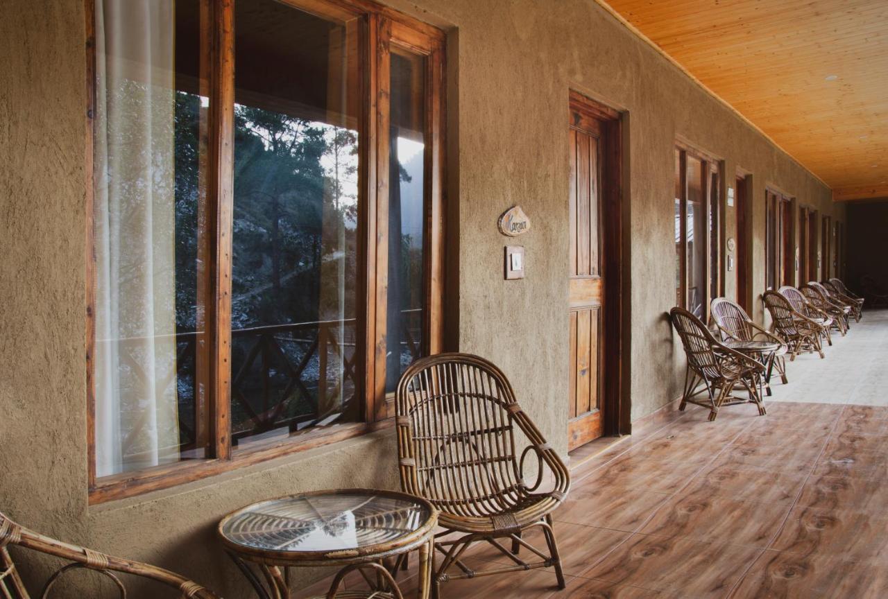 Shivadya Tirthan - Tirthan Valley Banjar Luaran gambar